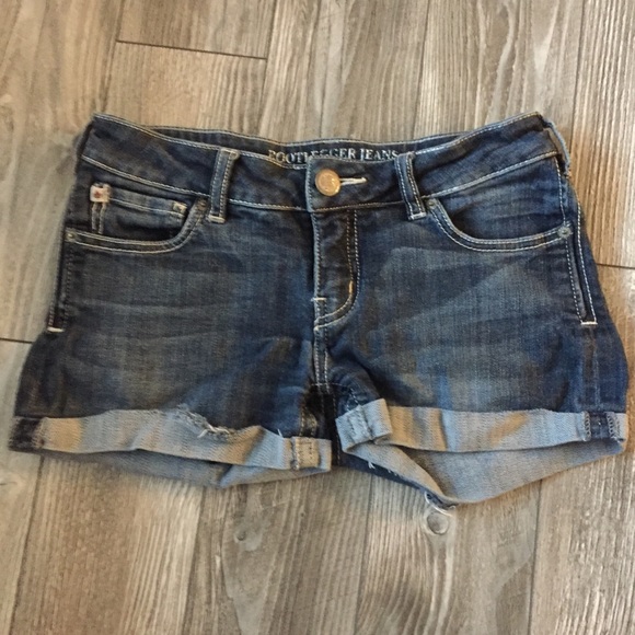 Ladies Denim shorts, size 27 - Picture 1 of 6